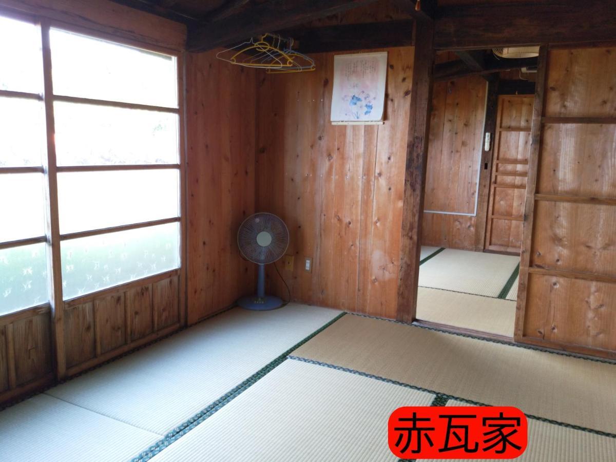 Cottage Canac Motobu Buitenkant foto